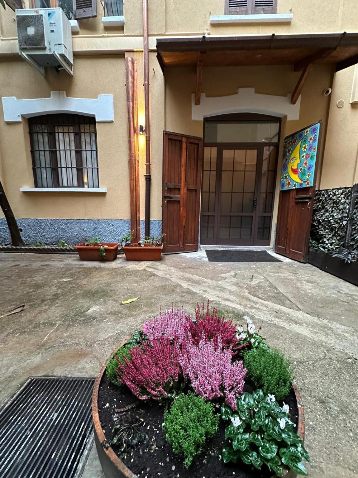 Apartamento Blue Moon-Emme Loft Milán Exterior foto
